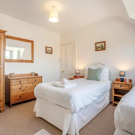 Ferienhaus 3 Bed In Whitby Oc-r565 Robin Hood's Bay